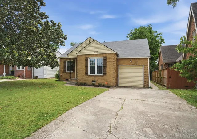 2nd image of 2508 E 3rd St, Tulsa, OK 74104 | MLS# 2616980