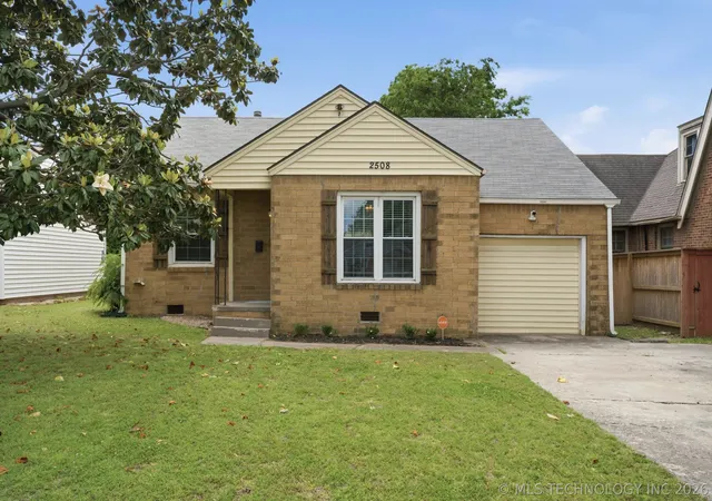 34th image of 2508 E 3rd St, Tulsa, OK 74104 | MLS# 2616980