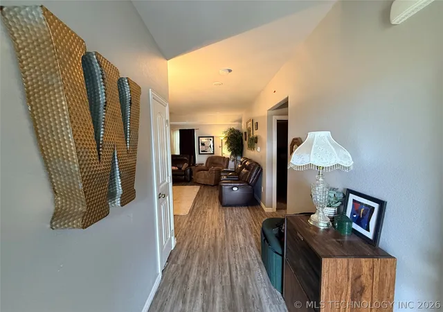 2nd image of 114 Lake Meadow Loop Dr, Durant, OK 74701 | MLS# 2616055