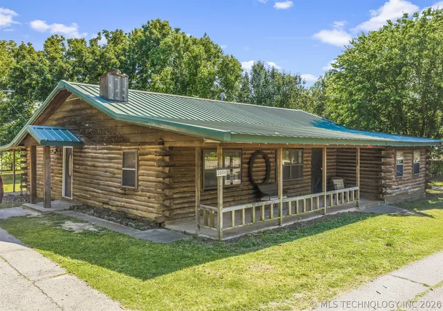 2nd image of 2008 Ne 3rd Ave, Ardmore, OK 73401 | MLS# 2617168
