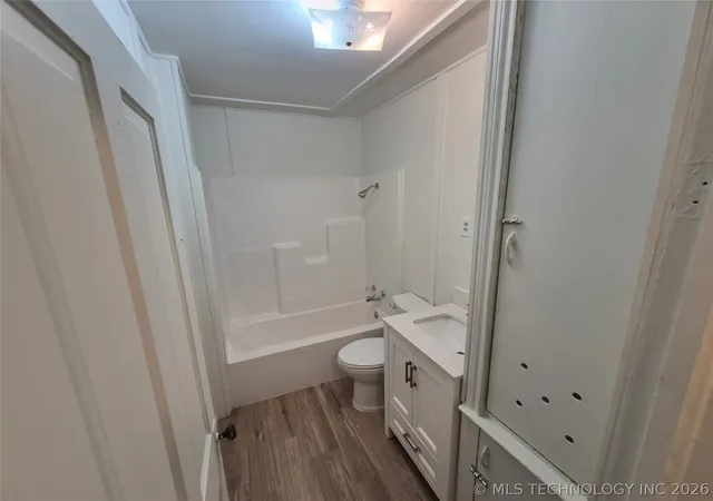 5th image of 422 S Locke St, Pryor, OK 74361 | MLS# 2615426