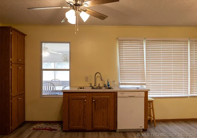 Photo 4 of Manufactured home for sale at 13937 Conley Rd, Kingston, OK 73439 | MLS# 2617258 | Listing updated on 2026-09-15