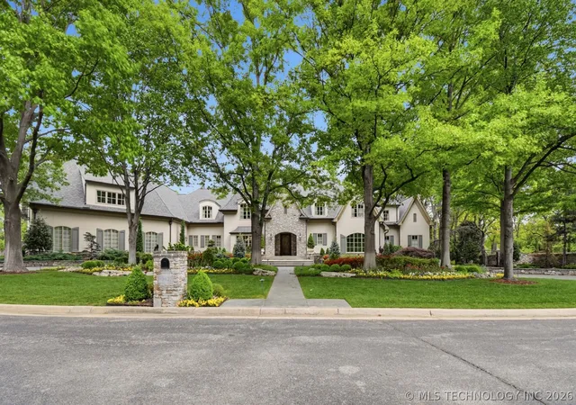 Photo 3 of Single family home for sale at 10427 S Oxford Ave, Tulsa, OK 74137 | MLS# 2617037 | Listing updated on 2026-08-28
