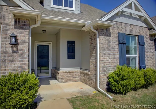 Homes for sale in Broken Arrow, OK | 7012 S Elder Ave, Broken Arrow, OK 74011 | MLS# 2617270