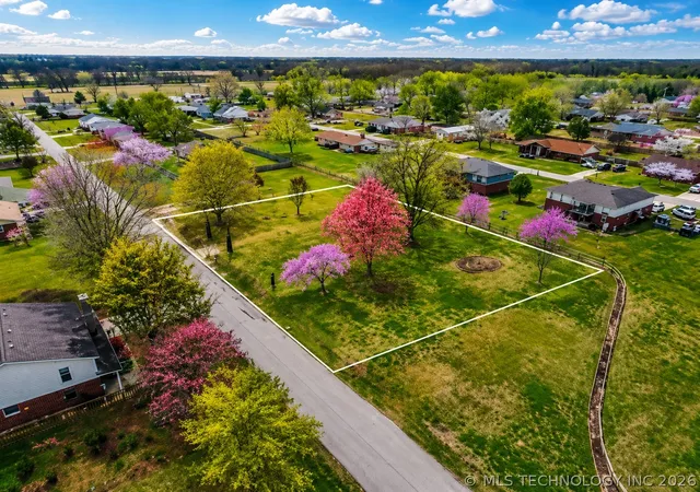 Photo 1 of Land for sale at 17422 S 92nd Eastavenue, Bixby, OK 74008 | MLS# 2616931 | Listing updated on 2026-08-28