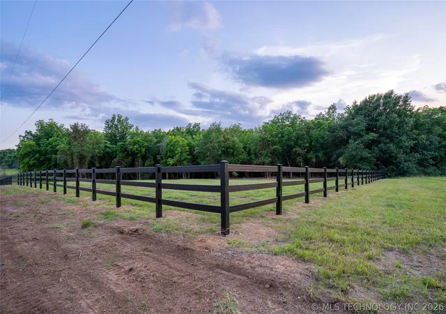 Homes for sale in Glenpool, OK | 001 S Elwood Ave, Glenpool, OK 74033 | MLS# 2617126