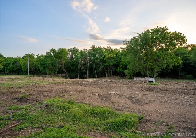 25th image of 004 S Elwood Ave, Glenpool, OK 74033 | MLS# 2617128