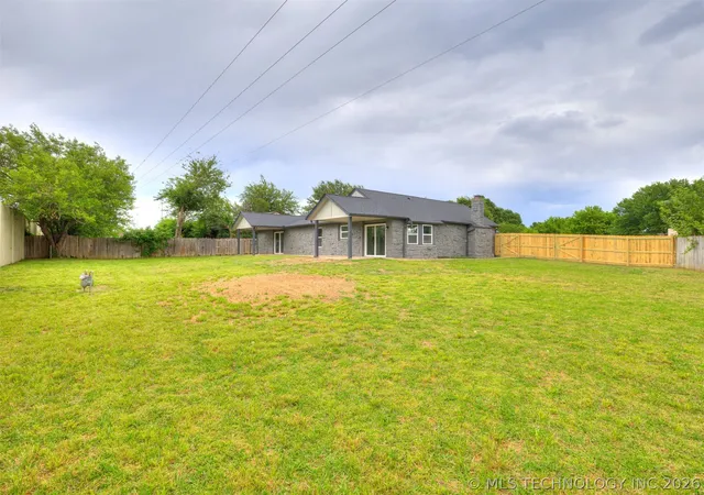 Homes for sale in Jenks, OK | 11272 S Franklin Ave, Jenks, OK 74037 | MLS# 2617179