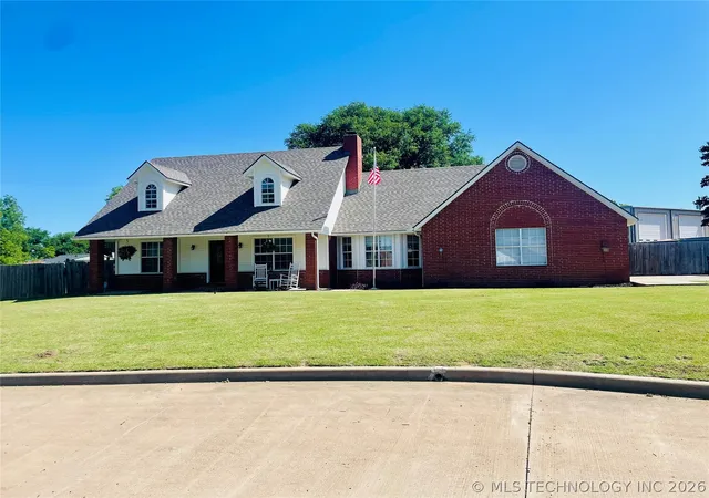 Photo 1 of Single family home for sale at 320 Heritage, Fort Gibson, OK 74434 | MLS# 2617331 | Listing updated on 2026-08-20