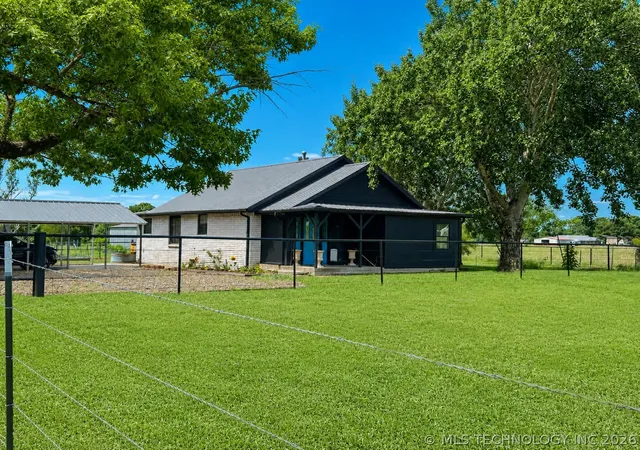 Homes for sale in Mc Alester, OK | 3702 E Wise Rd, Mc Alester, OK 74501 | MLS# 2616453