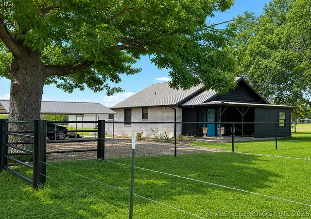Homes for sale in Mc Alester, OK | 3702 E Wise Rd, Mc Alester, OK 74501 | MLS# 2616453
