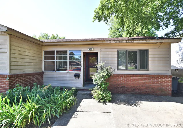 4th image of 3528 E 4Th St S, Tulsa, OK 74112 | MLS# 2612727