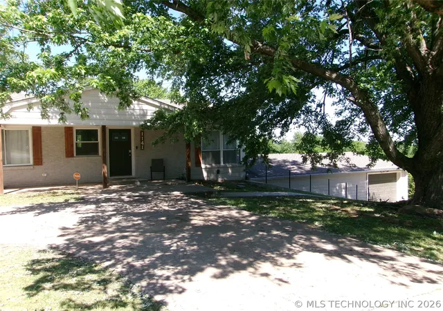 Photo 54 of Single family home for sale at 1141 N Country Clb Rd, Muskogee, OK 74403 | MLS# 2617359 | Listing updated on 2026-08-20