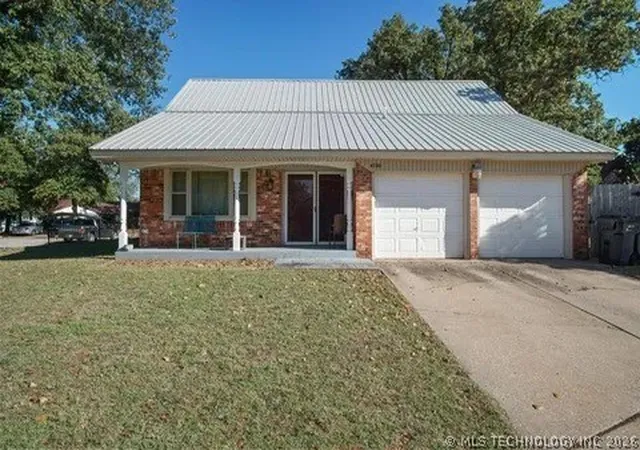 Homes for sale in Oklahoma City, OK | 4700 Shalimar Dr, Oklahoma City, OK 73135 | MLS# 2617354