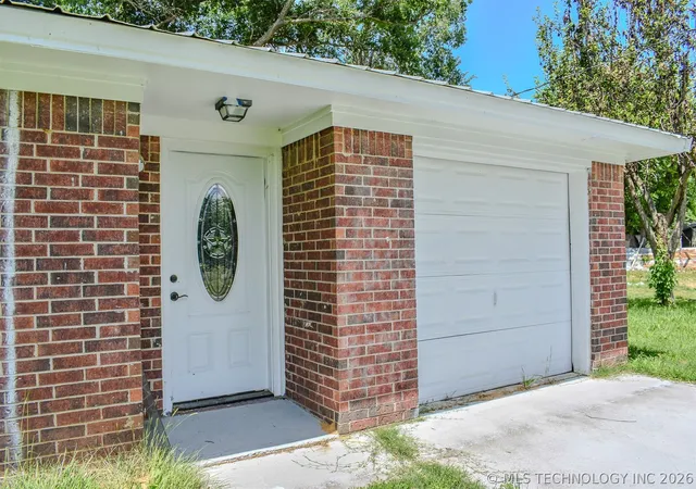 2nd image of 801 Se 6th St, Antlers, OK 74523 | MLS# 2617040