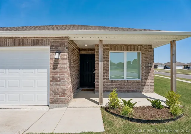 Homes for sale in Coweta, OK | 11802 S 274th Eastavenue, Coweta, OK 74429 | MLS# 2617430