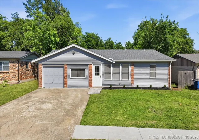 Photo 1 of Single family home for sale at 1605 S 125th Eastavenue, Tulsa, OK 74128 | MLS# 2617473 | Listing updated on 2026-08-20