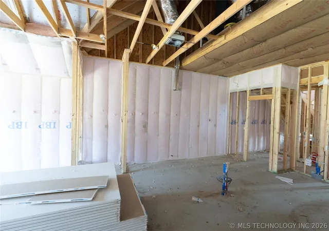 4th image of 2820 E Northampton St, Broken Arrow, OK 74014 | MLS# 2617273