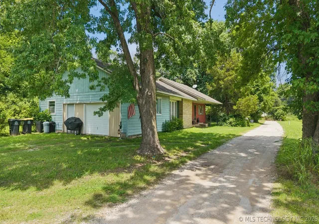 Homes for sale in Coweta, OK | 15198 S 285th East Ave, Coweta, OK 74429 | MLS# 2615902