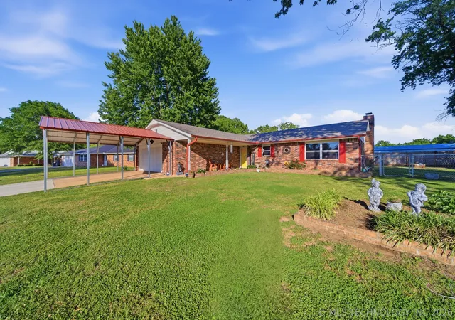 Homes for sale in Dewey, OK | 426 Steadway Ave, Dewey, OK 74029 | MLS# 2617392