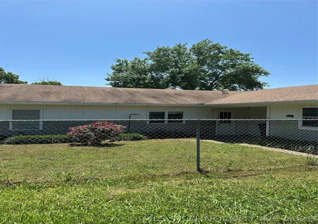 2nd image of 199 Braudrick Ln, Durant, OK 74701 | MLS# 2617437