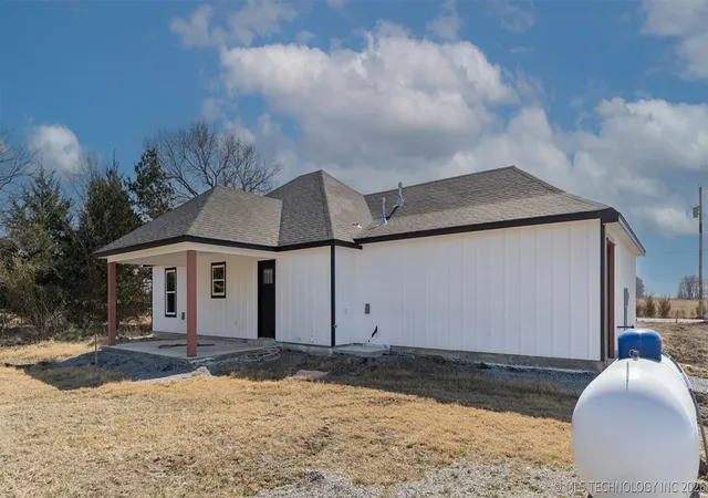 Homes for sale in Pryor, OK | 239 E 500 Rd, Pryor, OK 74361 | MLS# 2617493