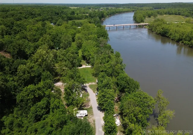 Photo 4 of Single family home for sale at 9596 N 447 Road, Spavinaw, OK 74366 | MLS# 2616721 | Listing updated on 2026-08-20