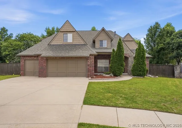 Homes for sale in Bixby, OK | 11291 S 72nd Eastplace, Bixby, OK 74008 | MLS# 2617507