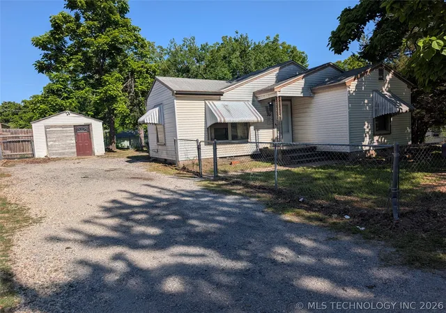 1st image of 701 N Grant Ave, Sand Springs, OK 74063 | MLS# 2617342