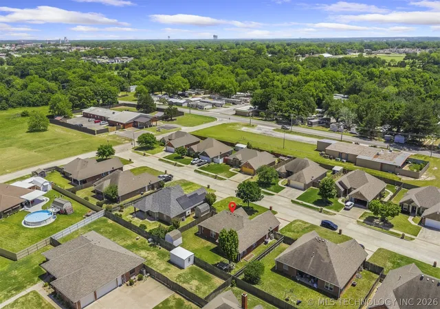 34th image of 2009 5th Ave Nw, Ardmore, OK 73401 | MLS# 2617140