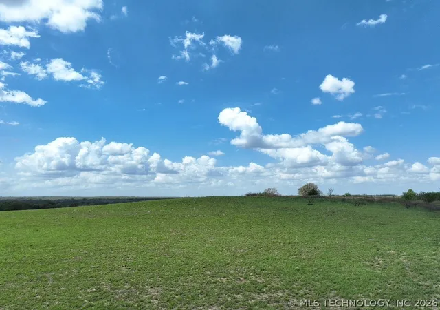 Photo 3 of Sale Pending at County Rd 2150, Skiatook, OK 74070 | MLS# 2616597 | Listing updated on 2026-08-25