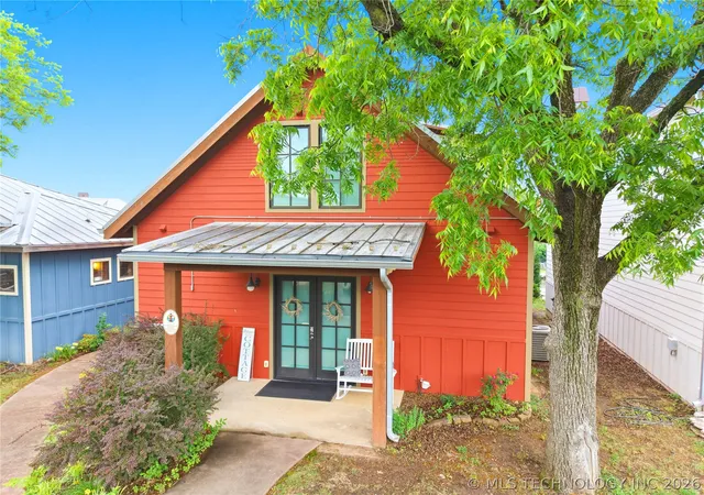 Photo 2 of Single family home for sale at 37119 S Cliff Crst Dr, Vinita, OK 74301 | MLS# 2617581 | Listing updated on 2026-08-20