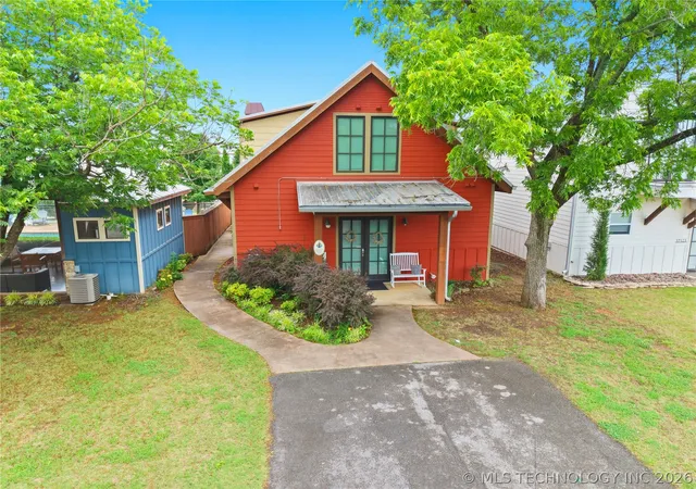 Photo 4 of Single family home for sale at 37119 S Cliff Crst Dr, Vinita, OK 74301 | MLS# 2617581 | Listing updated on 2026-08-20