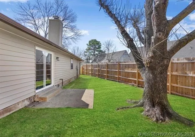Homes for sale in Tulsa, OK | 2426 S 104th East Ave, Tulsa, OK 74129 | MLS# 2617580