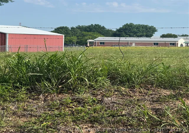 Photo 1 of Land for sale at E Harris Rd, Muskogee, OK 74403 | MLS# 2617589 | Listing updated on 2026-05-13