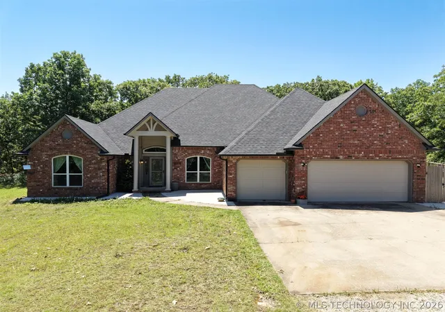 Homes for sale in Skiatook, OK | 9074 W 157th St, Skiatook, OK 74070 | MLS# 2617625