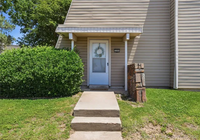 2nd image of 7451 S Yale Ave #229, Tulsa, OK 74136 | MLS# 2617279