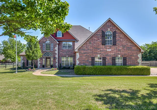Homes for sale in Glenpool, OK | 12591 Longhorn Ct, Glenpool, OK 74033 | MLS# 2617582