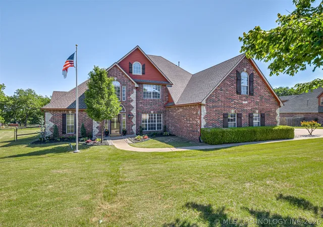 2nd image of 12591 Longhorn Ct, Glenpool, OK 74033 | MLS# 2617582