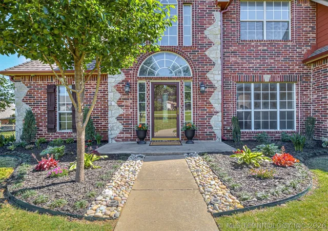 Homes for sale in Glenpool, OK | 12591 Longhorn Ct, Glenpool, OK 74033 | MLS# 2617582