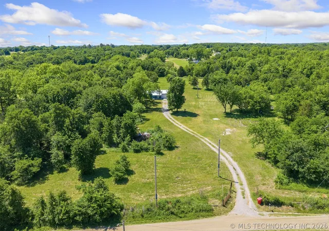 Homes for sale in Pauls Valley, OK | 33776 E County Road 1620, Pauls Valley, OK 73075 | MLS# 2617633