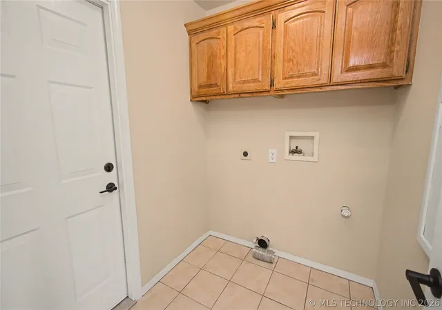 Photo 21 of Sale Pending at 403 Valhalla Dr, Muskogee, OK 74403 | MLS# 2617502 | Listing updated on 2026-08-20