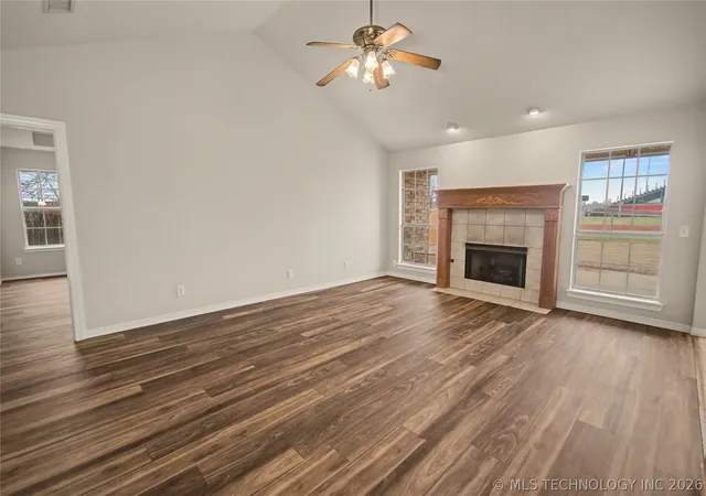 Photo 2 of Sale Pending at 403 Valhalla Dr, Muskogee, OK 74403 | MLS# 2617502 | Listing updated on 2026-08-20