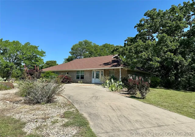 Homes for sale in Sulphur, OK | 1740 Bird St, Sulphur, OK 73086 | MLS# 2617639