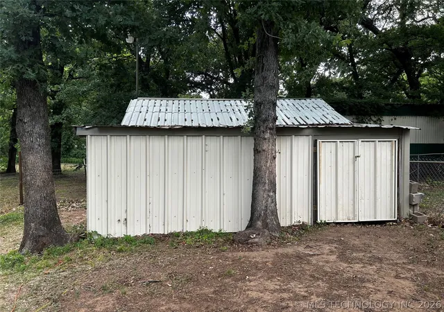 Photo 34 of Manufactured home for sale at 13297 Meadowlark Ln, Kingston, OK 73439 | MLS# 2617569 | Listing updated on 2026-08-23