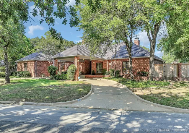 1st image of 2803 Ridgeway, Ardmore, OK 73401 | MLS# 2617314