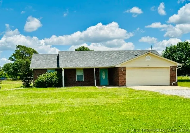 Homes for sale in Lone Grove, OK | 51 Oak, Lone Grove, OK 73401 | MLS# 2617202