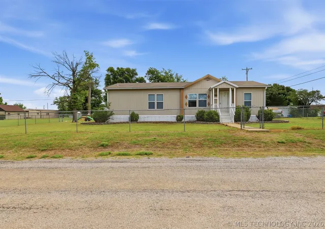 Homes for sale in Drumright, OK | 422 S Grand Ave, Drumright, OK 74030 | MLS# 2617649