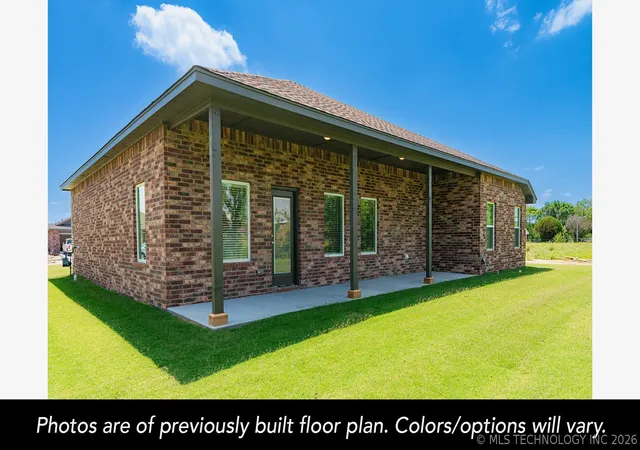 Homes for sale in Collinsville, OK | 203 S 25th St E, Collinsville, OK 74021 | MLS# 2617815