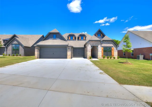 Photo 2 of Single family home for sale at 3205 E 147th Place S, Bixby, OK 74008 | MLS# 2617825 | Listing updated on 2026-08-20